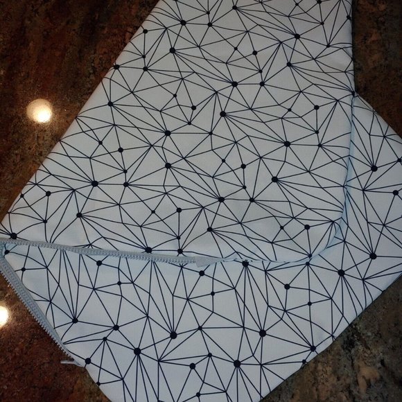 IKEA Lurvig Polyester Geometric Zipper Cushion Pillow Cover 30x19" 204.632.35